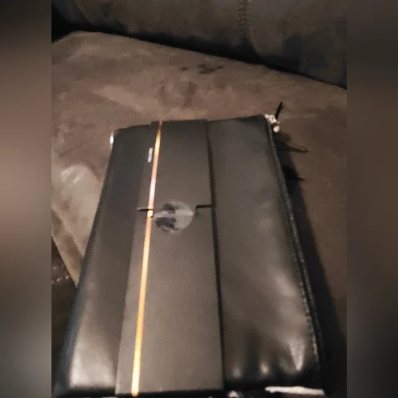 Rachel Zoe Plaid Tasseled Zipper Wristlet. NWT - Picture 6 of 7